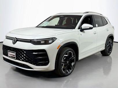 New 2026 Volkswagen Tiguan SEL R-Line