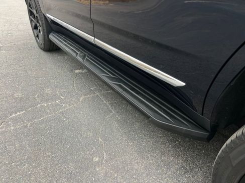 Used 2021 GMC Yukon SLT w/ SLT Luxury Plus Package image 44