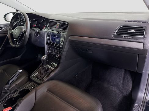 Used 2020 Volkswagen Golf 4-Door image 30