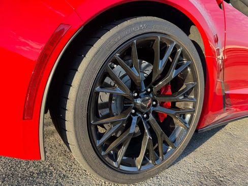 Used 2016 Chevrolet Corvette Z06 w/ 2LZ Preferred Equipment Group image 23