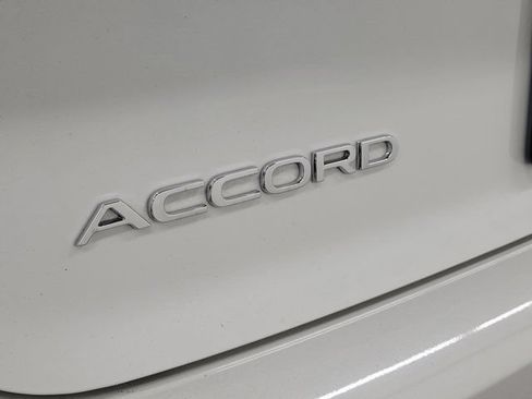 Used 2025 Honda Accord Sport image 7