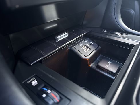 Used 2022 Lexus GX 460 Premium image 30