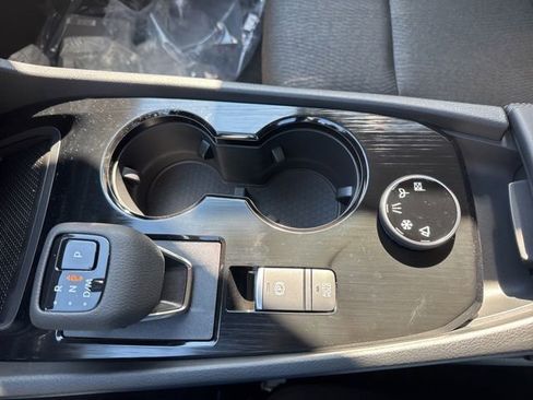 New 2026 Nissan Rogue SV w/ Cold Weather Package AWD/4WD image 19