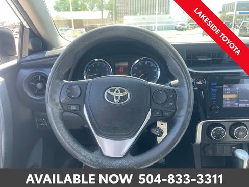 Used 2017 Toyota Corolla L image 22