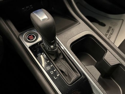 Used 2020 Nissan Sentra SV image 14