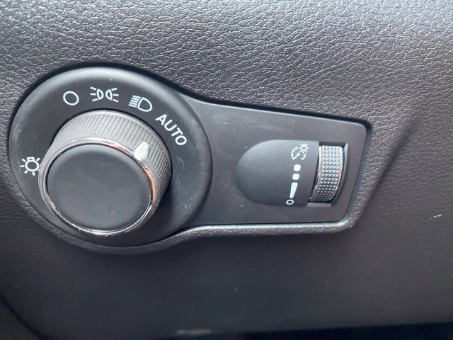 Used 2024 Jeep Compass Sport AWD/4WD image 22