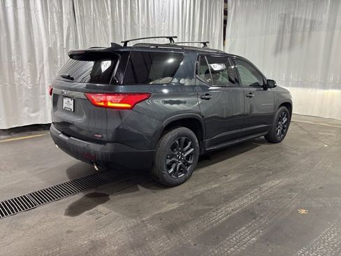 Used 2019 Chevrolet Traverse RS w/ LPO, 'HIT The Road' Package image 3