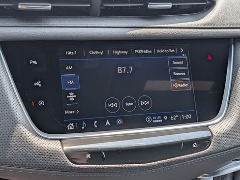 Used 2026 Cadillac XT5 Premium Luxury w/ LPO, Floor Liner Package AWD/4WD image 20