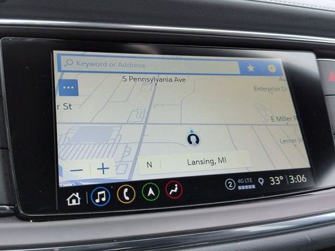 Used 2024 Buick Enclave Premium image 23