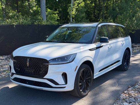 New 2026 Lincoln Aviator Reserve AWD/4WD image 1