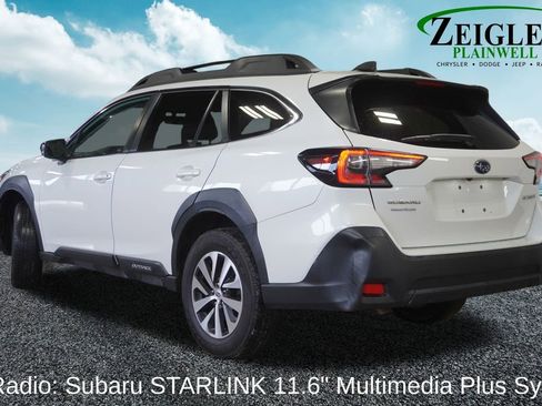 Used 2024 Subaru Outback Premium image 2