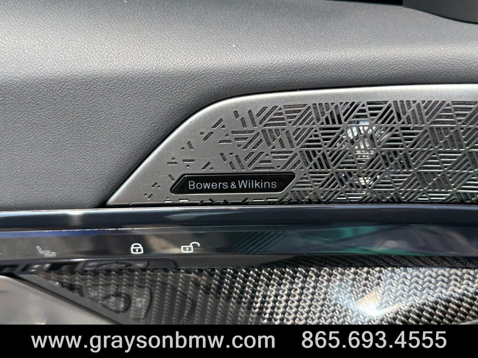 Used 2025 BMW M5 w/ Carbon Package AWD/4WD image 19