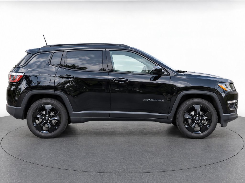 Used 2019 Jeep Compass Latitude AWD/4WD image 6