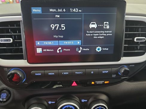 New 2026 Hyundai Venue SEL FWD image 22