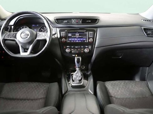 Used 2020 Nissan Rogue SV w/ Premium Package FWD image 36