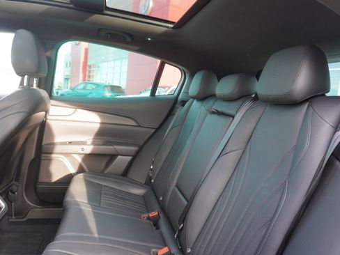 Used 2023 Maserati Grecale Modena image 35