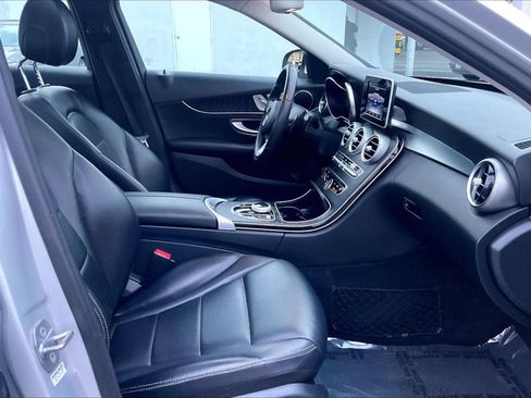 Used 2017 Mercedes-Benz C 300 Sedan w/ Premium 1 Package image 7