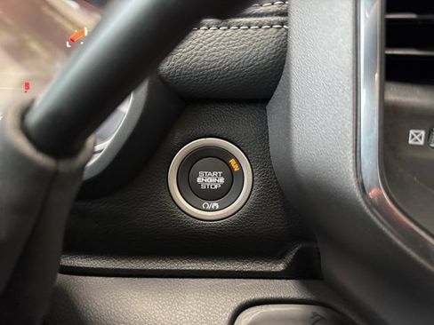 Used 2026 RAM 3500 Laramie image 31