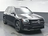 Used 2025 Mercedes-Benz GLB 250 image 2