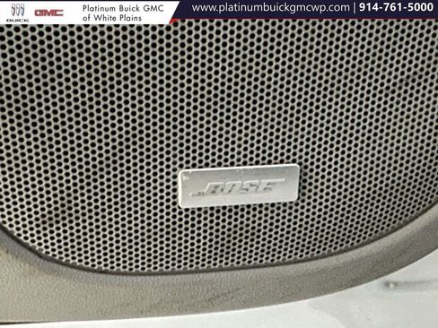 Used 2022 GMC Acadia SLT w/ Preferred Package image 31