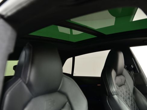 Used 2023 Audi SQ8 Premium Plus w/ SQ8 Luxury Package image 12