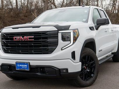 Used 2023 GMC Sierra 1500 Elevation w/ X31 Off-Road Package