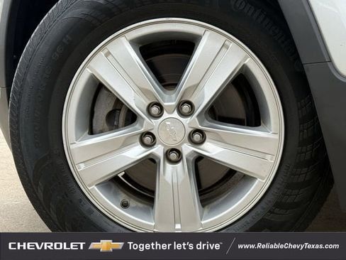 Used 2020 Chevrolet Trax LS w/ Tint and Cruise Package FWD image 10