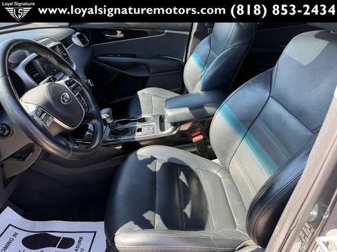 Used 2020 Kia Sorento EX FWD image 22