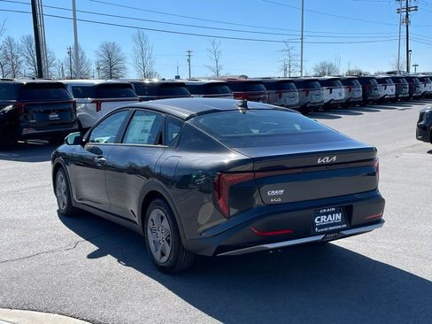 New 2026 Kia K4 FWD image 5