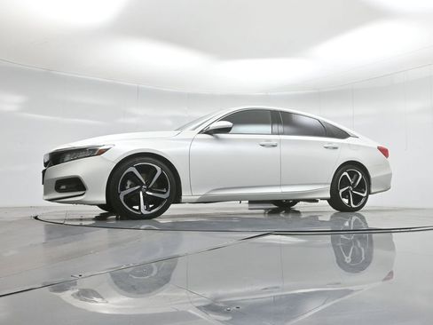 Used 2019 Honda Accord Sport image 51