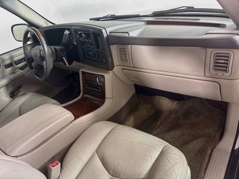 Used 2003 Cadillac Escalade EXT AWD/4WD image 27