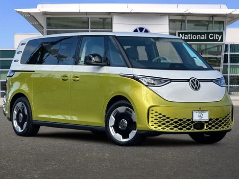 New 2025 Volkswagen ID. Buzz Pro S Plus image 2