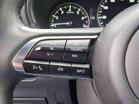 Used 2024 MAZDA MAZDA3 s image 22