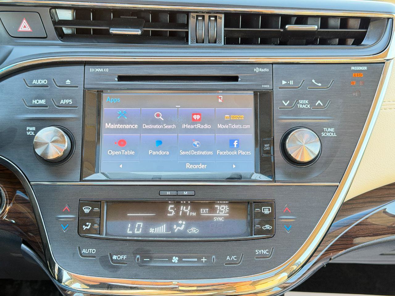Used 2015 Toyota Avalon XLE Touring FWD image 55