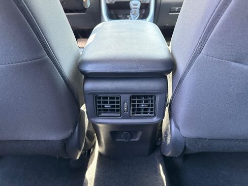 Used 2023 Toyota RAV4 LE AWD/4WD image 29