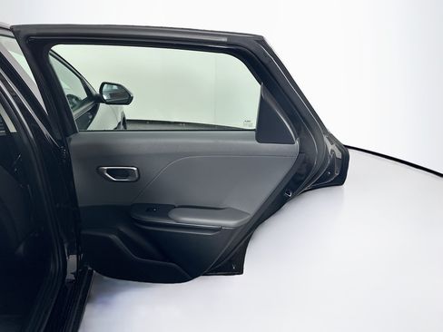 Used 2025 Kia K4 FWD image 30