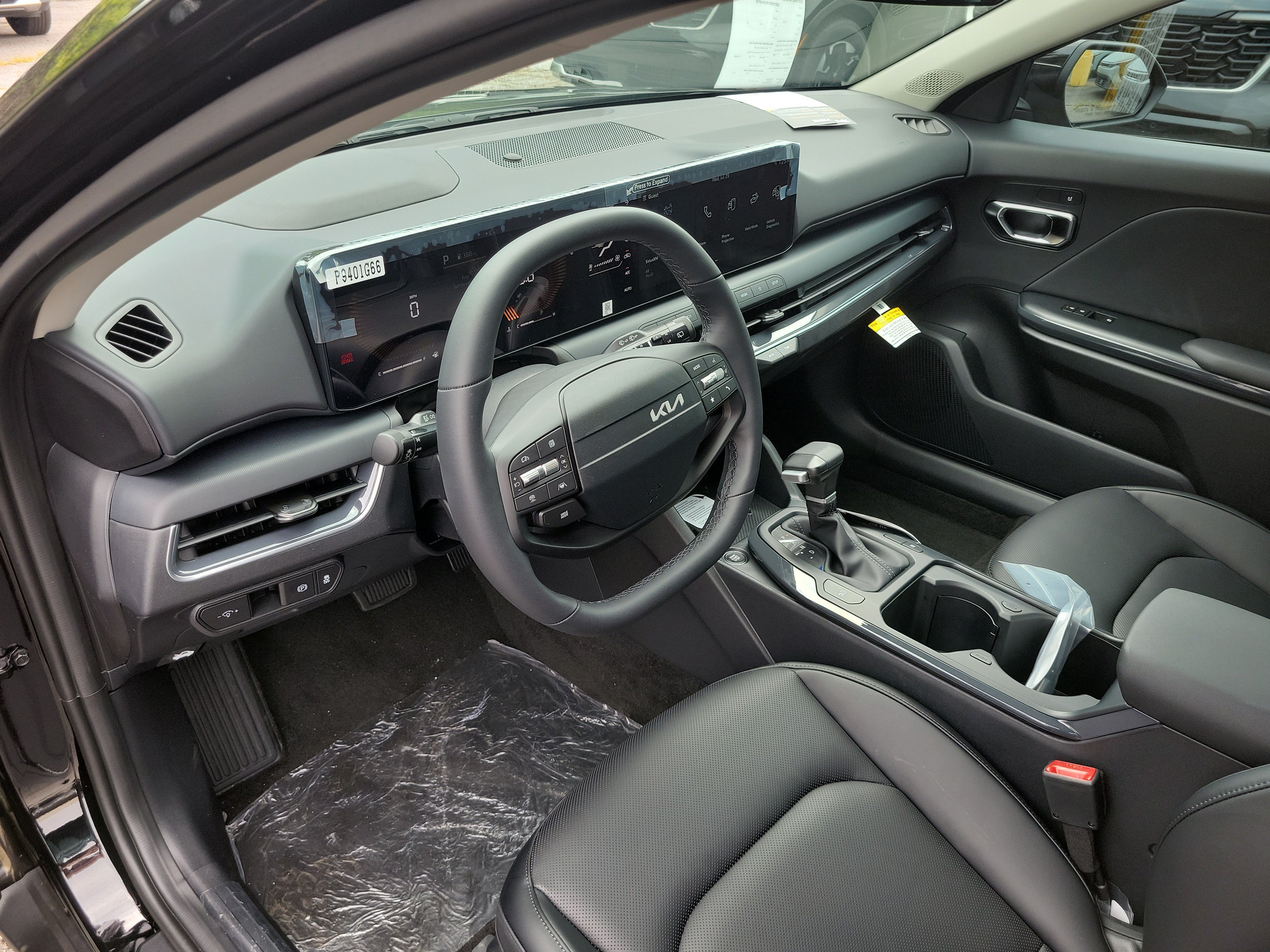 New 2026 Kia K4 EX FWD image 18