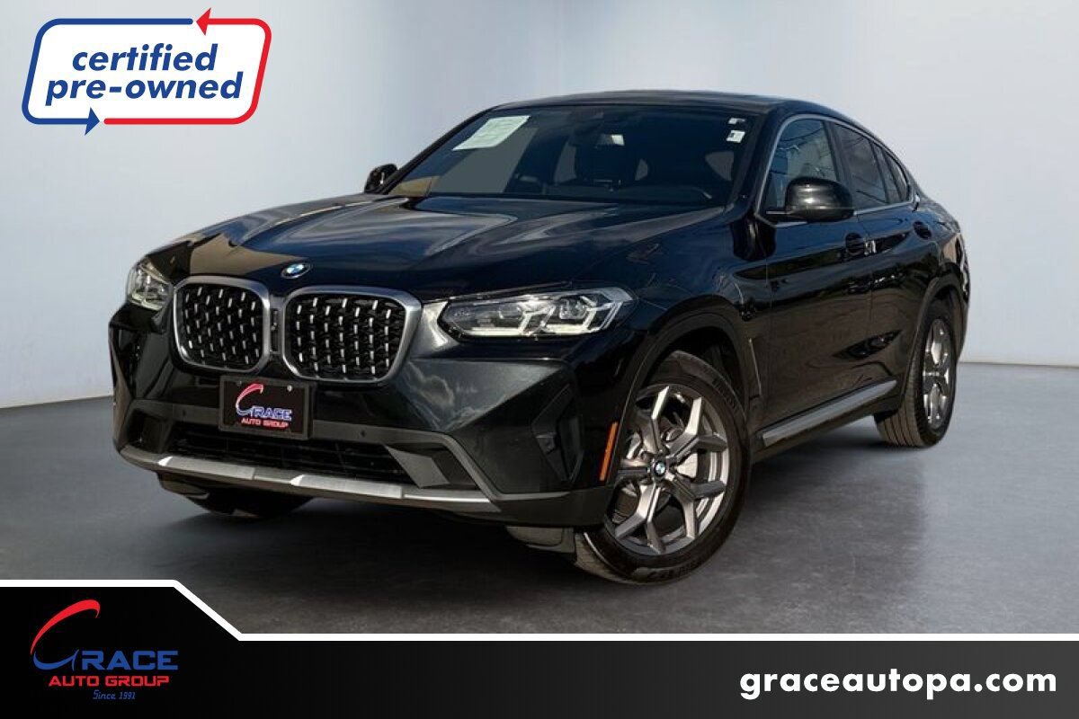 Used 2022 BMW X4 xDrive30i w/ Premium Package 2 AWD/4WD image 1