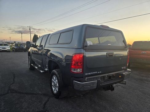Used 2013 GMC Sierra 2500 SLE w/ Snow Plow Prep Package image 10