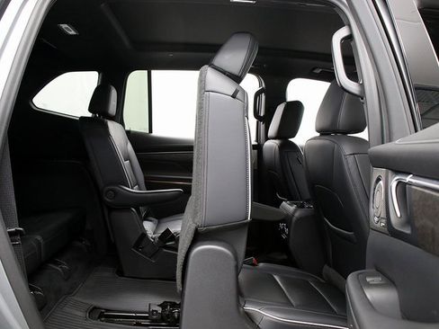 Certified 2025 Buick Enclave Avenir w/ Super Cruise Package image 30