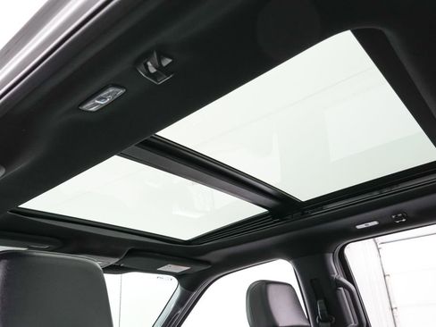 Certified 2023 Ford F150 Lariat w/ Equipment Group 502A High image 21