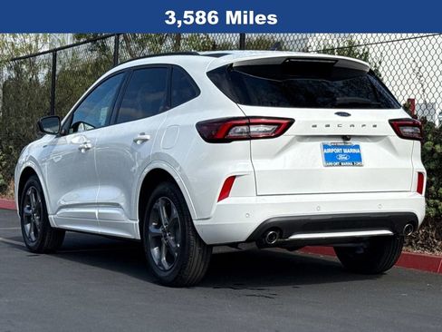 Used 2024 Ford Escape ST-Line w/ Tech Pack #1 image 8