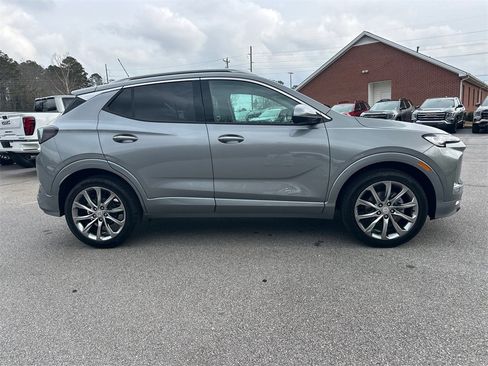New 2026 Buick Encore GX Avenir w/ Avenir Convenience Package image 5