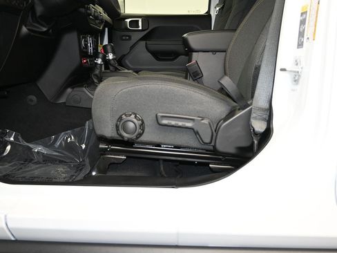 New 2026 Jeep Wrangler Unlimited Sport AWD/4WD image 20