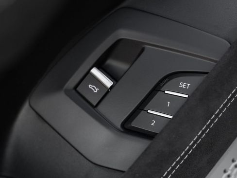 Used 2023 Lamborghini Urus S AWD/4WD image 18