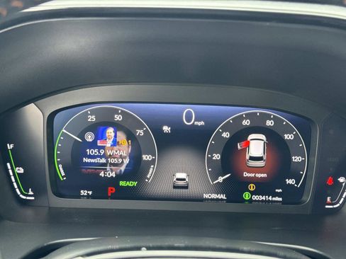 Used 2026 Honda CR-V Sport Touring image 10