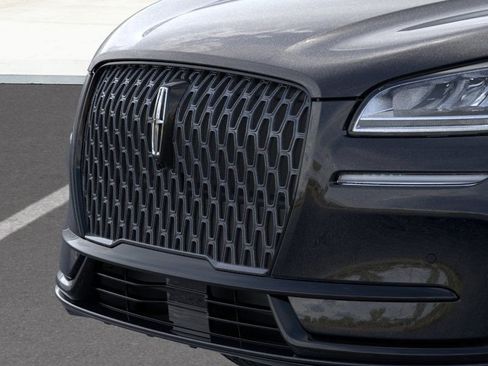 New 2025 Lincoln Corsair Premiere w/ Equipment Group 101A image 17