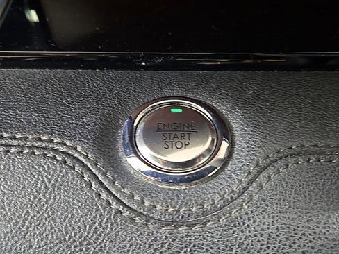 Used 2019 Lincoln Navigator Reserve w/ Cargo Package AWD/4WD image 28