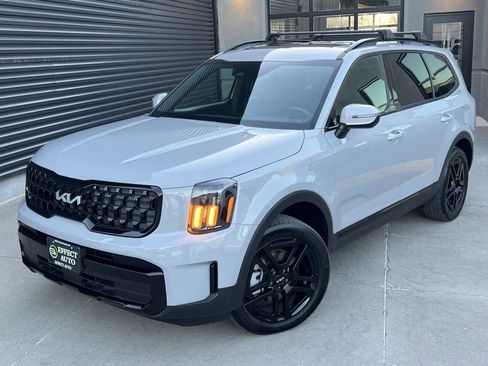 Used 2024 Kia Telluride EX X-Line image 2