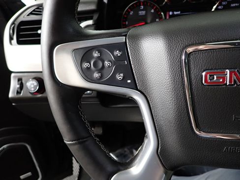 Used 2015 GMC Yukon SLT w/ Open Road Package AWD/4WD image 33
